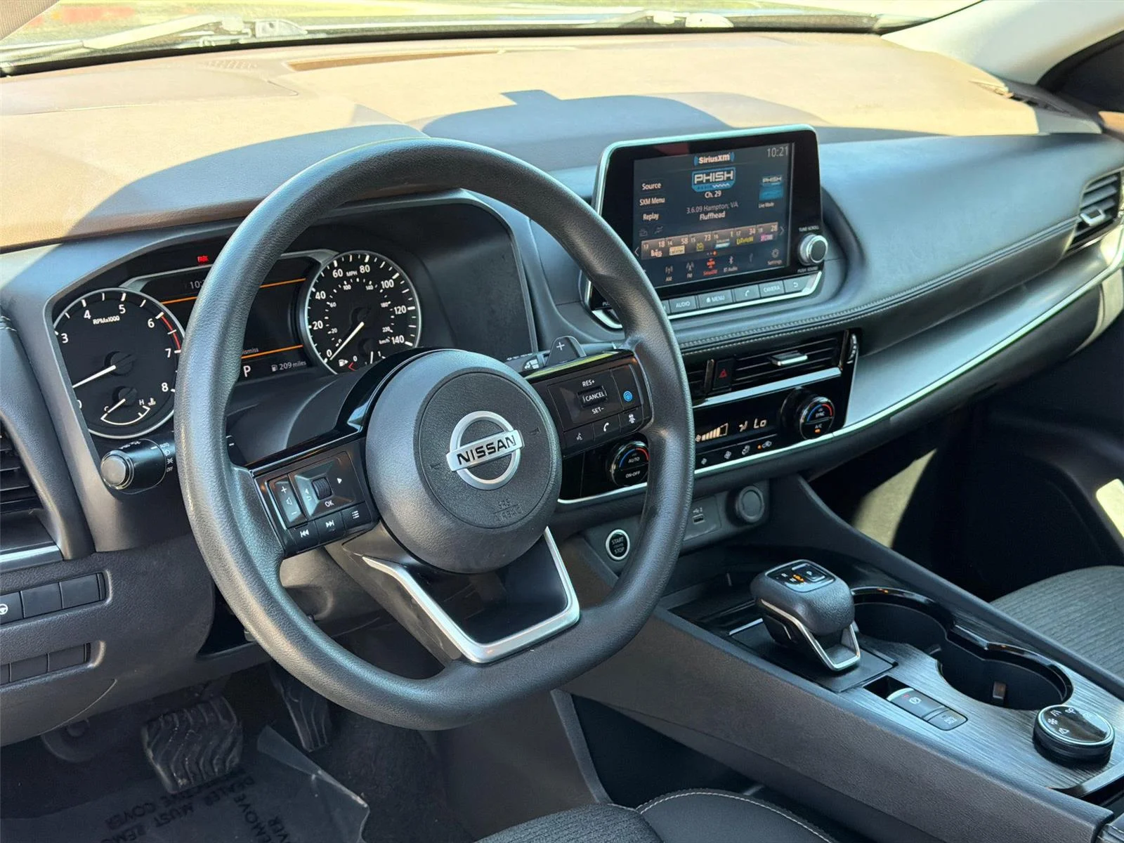 Used 2021 Gun Metallic Nissan SV image 36