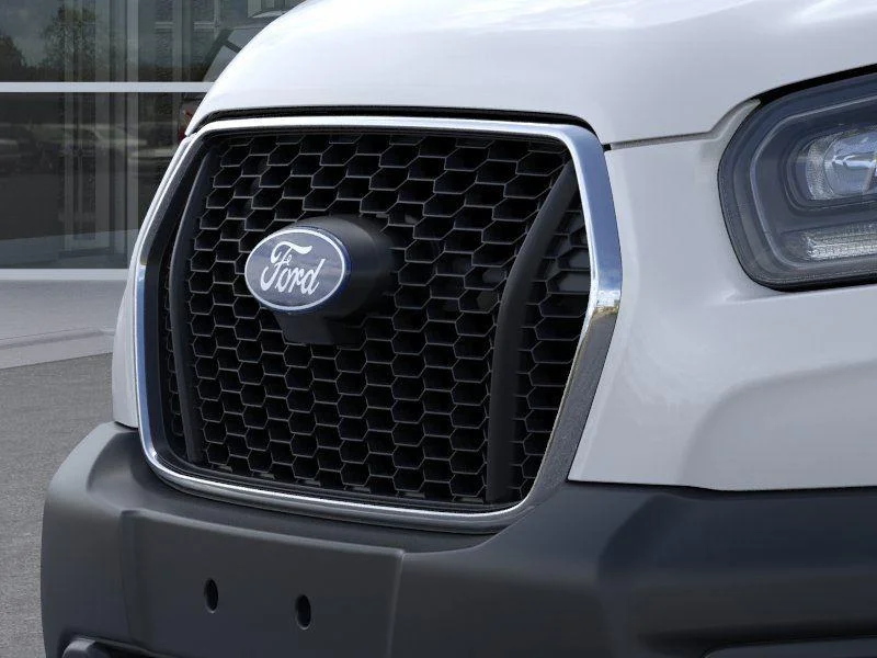 New 2026 Oxford White Ford Cargo Van image 17