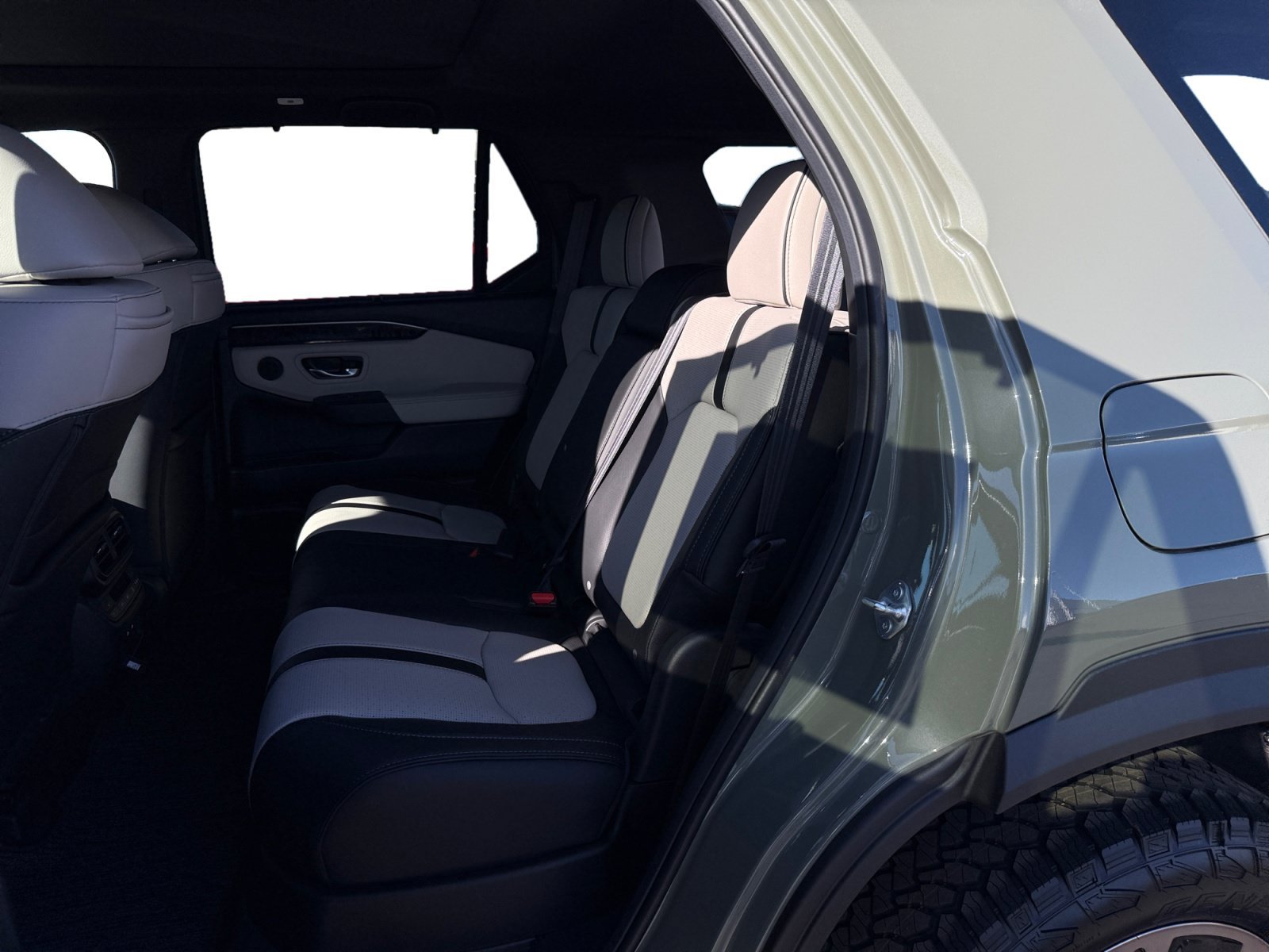 New 2026 Ash Green Metallic Honda TrailSport Elite image 16