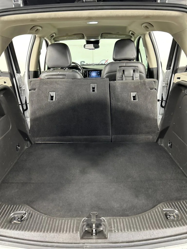 Used 2020 White Buick Preferred image 20