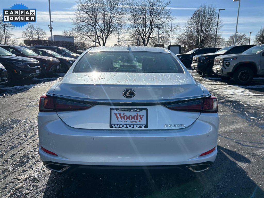 2025 LEXUS ES - Image 6