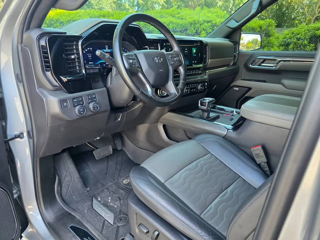 Used 2024 Sterling Gray Metallic Chevrolet ZR2 image 11