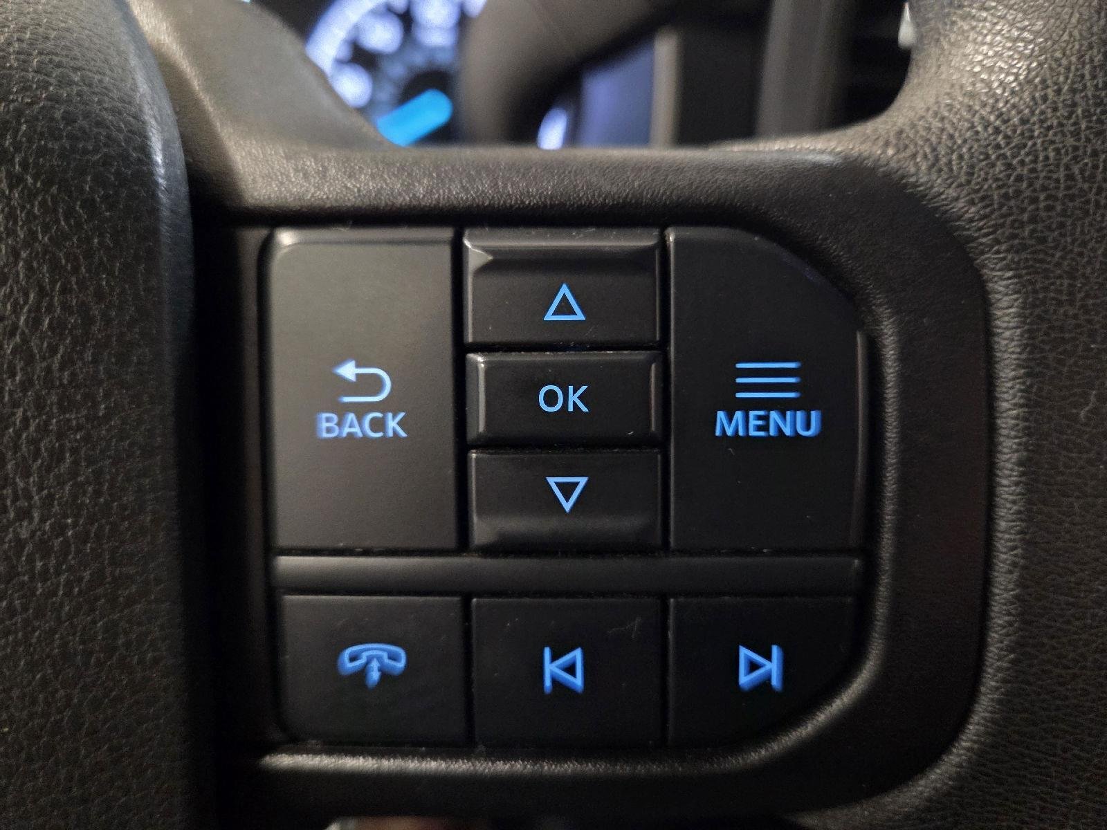 Used 2023 GRAY Ford XLT image 12