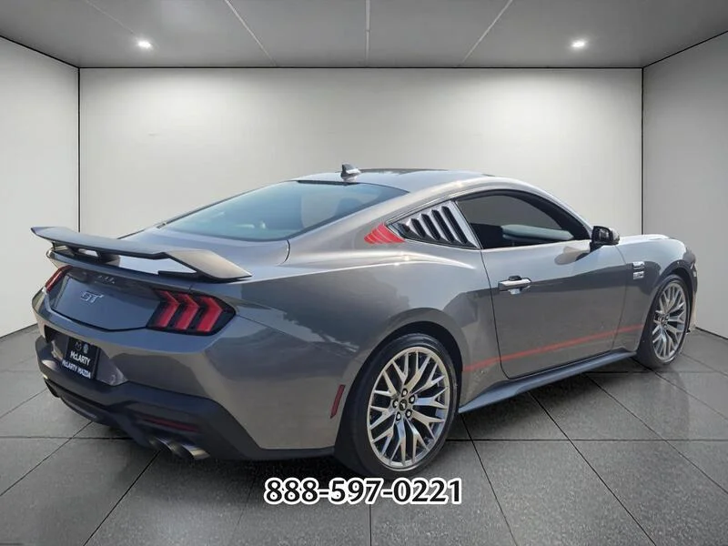 Used 2025 Gray Metallic FORD GT image 5