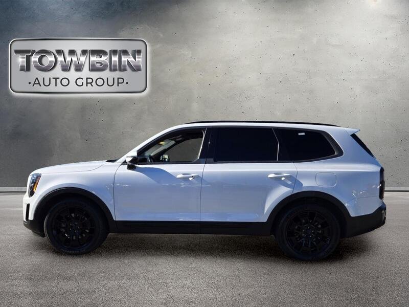 Used 2021 White Pearl KIA SX AWD image 7