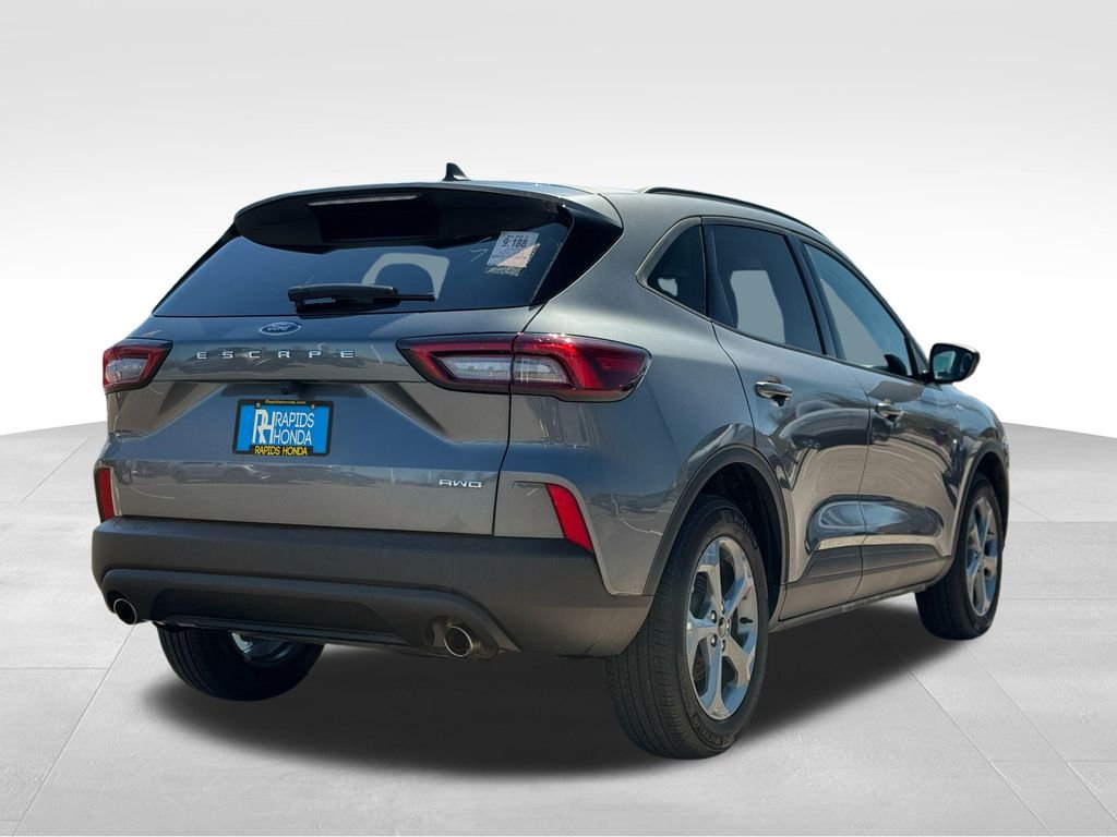Used 2025 Gray Metallic Ford ST-Line image 19