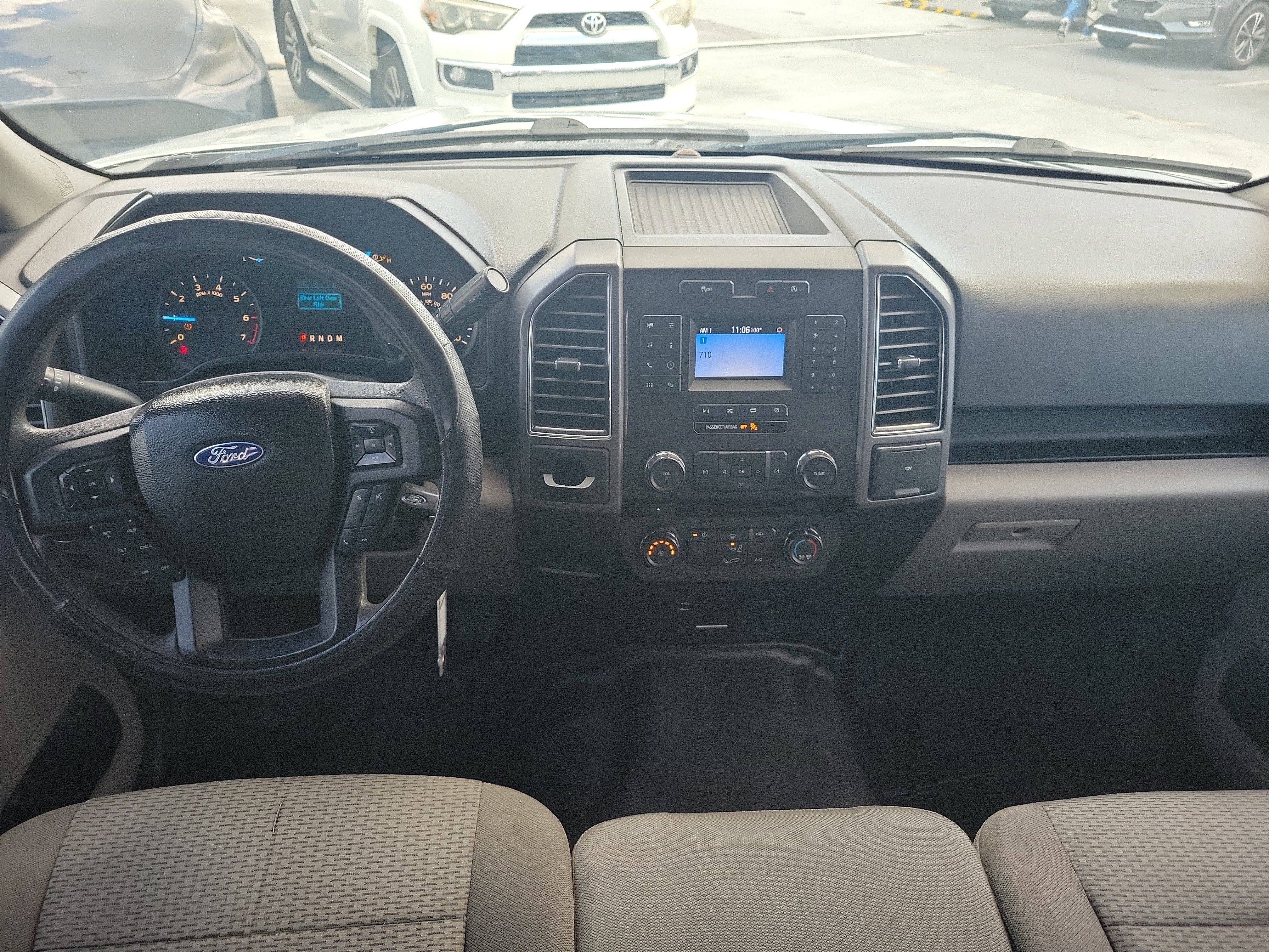 Used 2018 Ingot Silver Ford XLT image 12