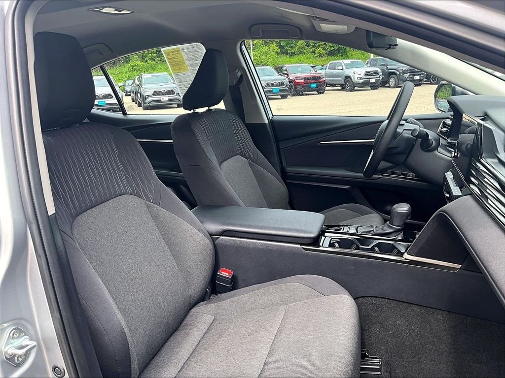 Used 2025 Silver Toyota LE image 11