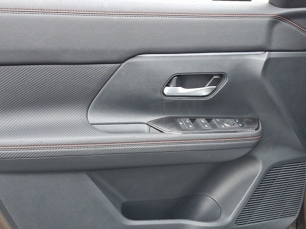 2026 Nissan KICKS SR AWD - Photo 8