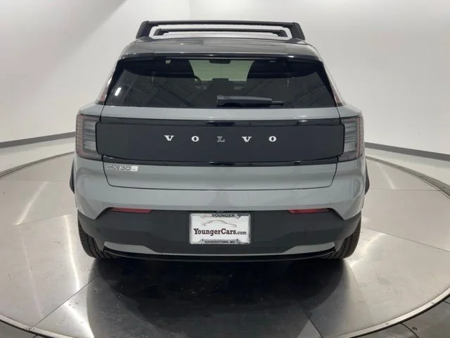 New 2026 Vapour Grey Volvo Ultra image 4
