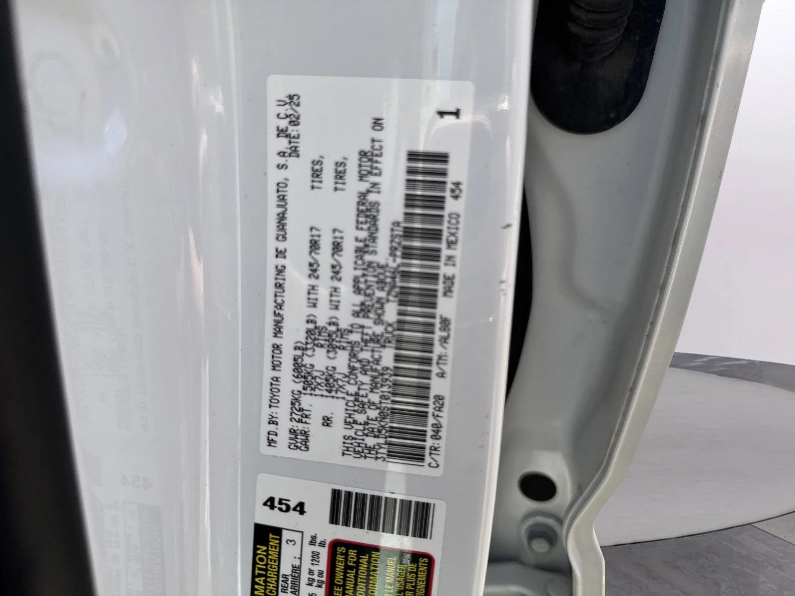 Used 2025 Ice Cap Toyota SR image 29