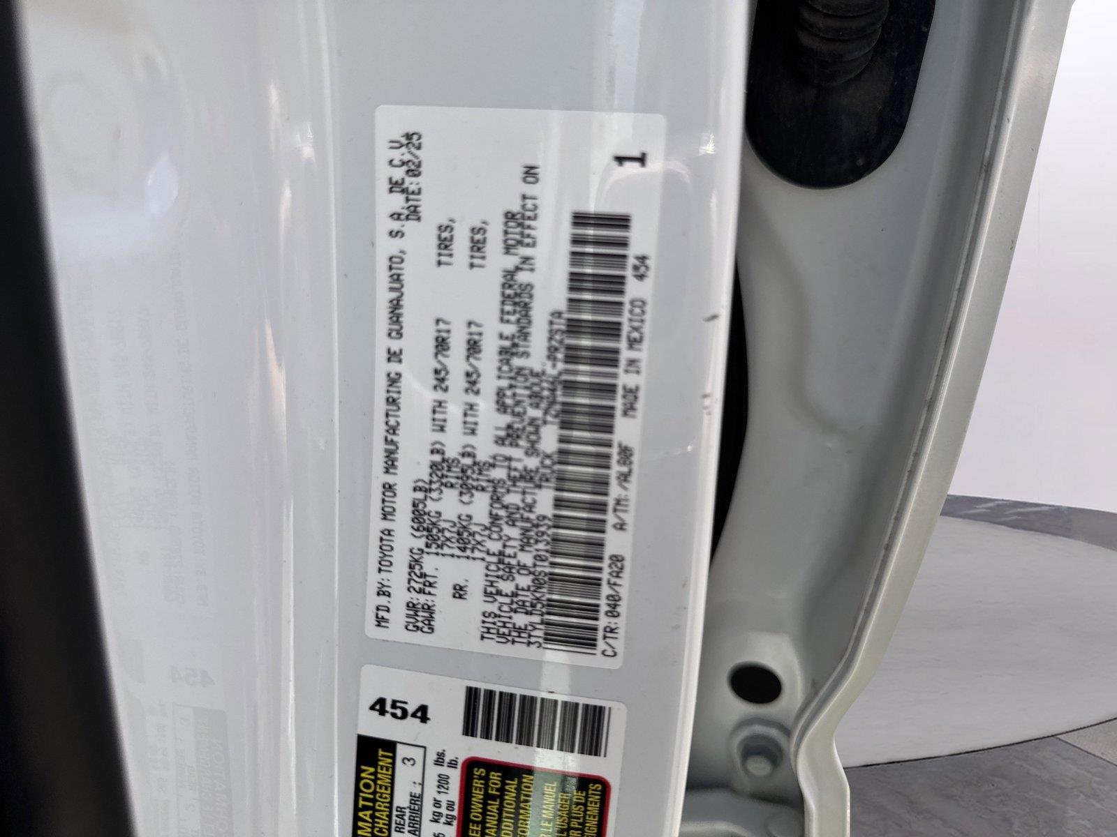 Used 2025 Ice Cap Toyota SR image 29