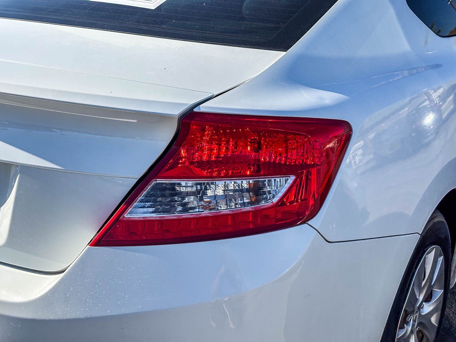 Used 2012 Taffeta White Honda LX image 7