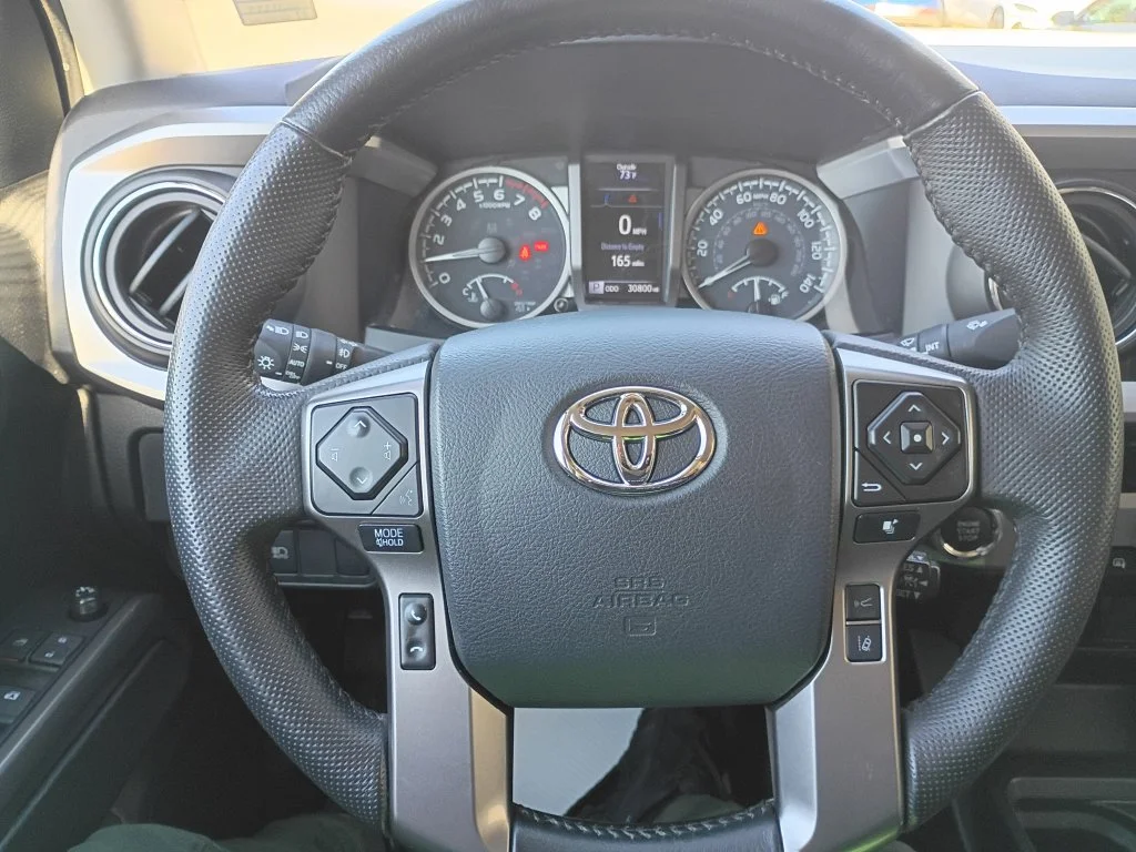 Used 2023 Ice Toyota SR5 image 24