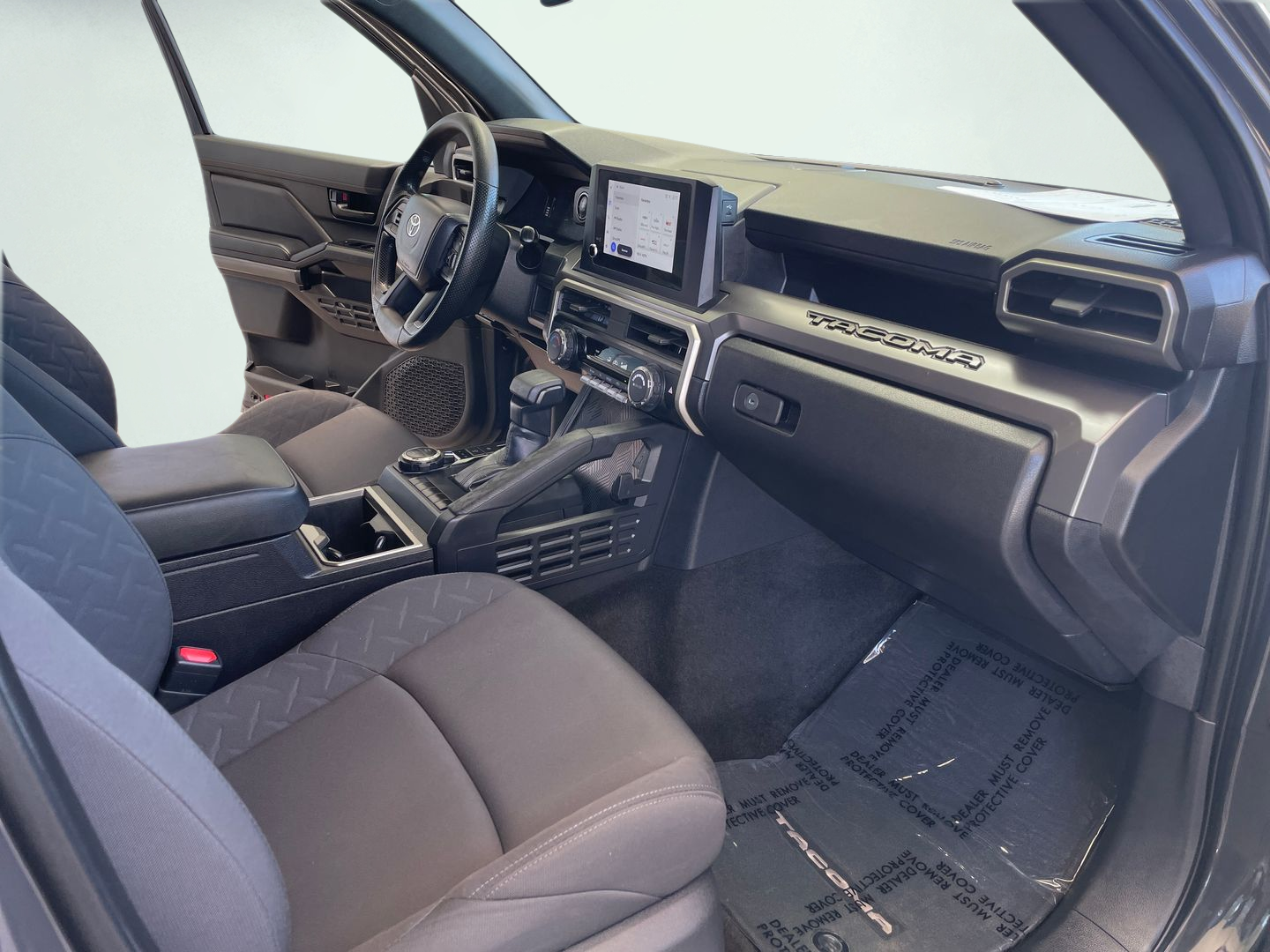 Certified Used 2024  Toyota SR5 image 15