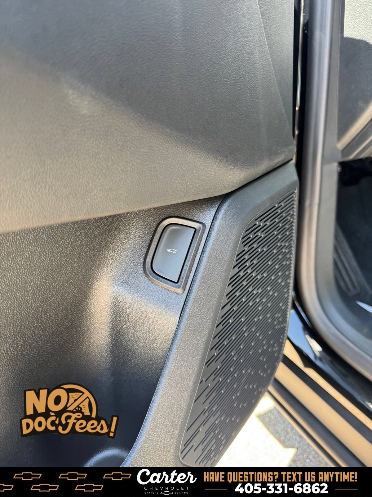 New 2027 Mosaic Black Metallic Chevrolet RS image 13