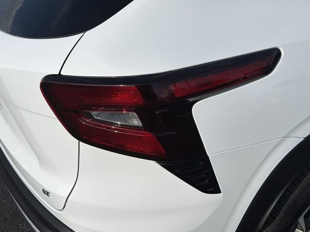 2026 Chevrolet Trax LT - Photo 10