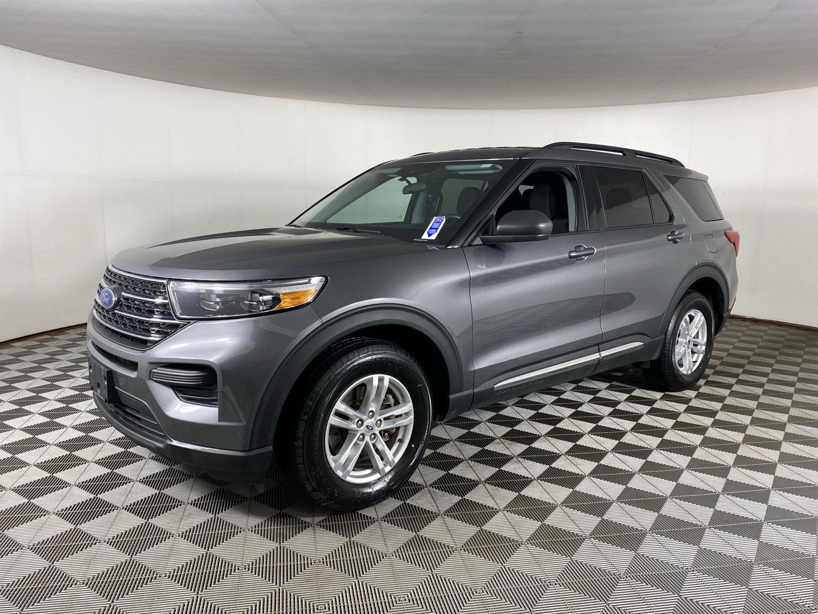 Used 2023 Carbonized Gray Ford XLT image 6