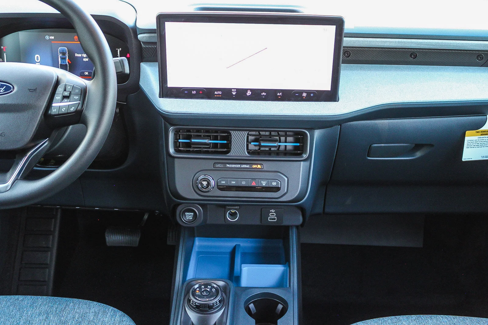 New 2026 Oxford White Ford XLT image 16