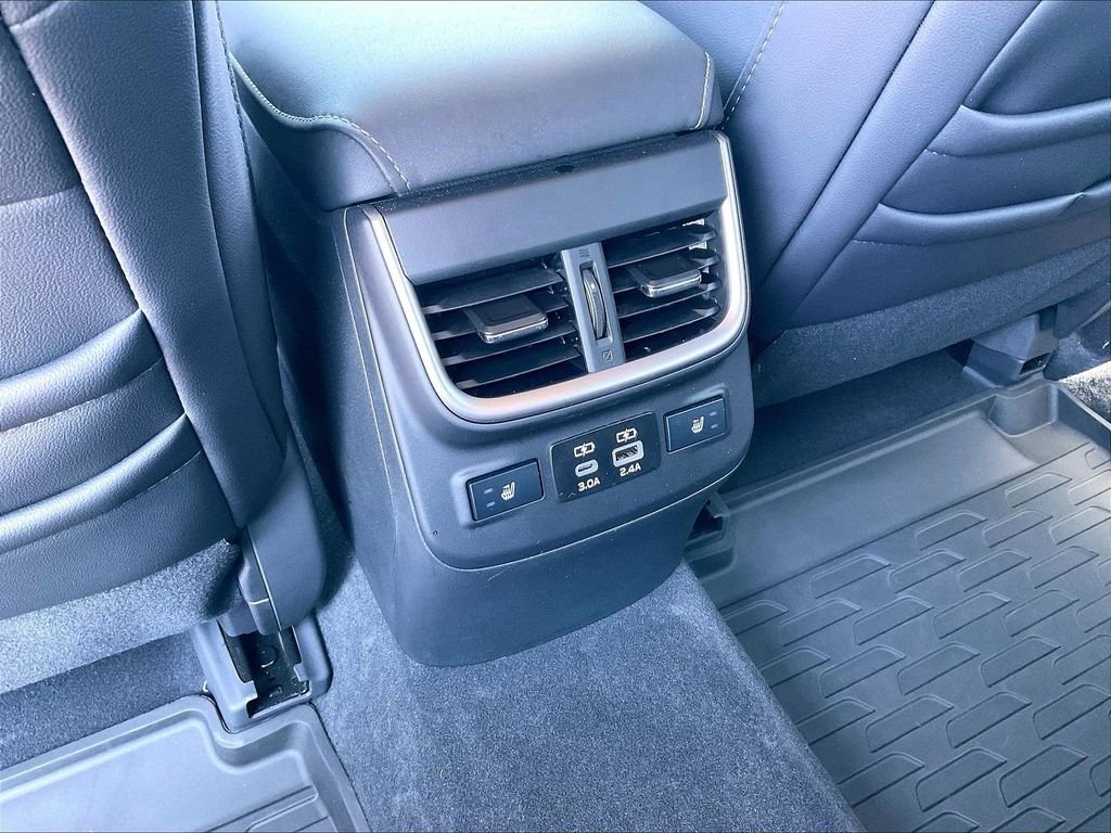 Used 2025 Autumn Green Metallic Subaru Limited image 26