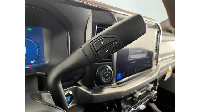 New 2026 Star White Metallic Tri-Coat Ford F-350® King Ranch® image 39