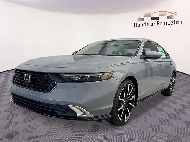 New 2026 Gray Honda Touring image 7