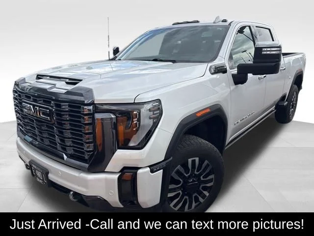Used 2024 White GMC Denali Ultimate image 1