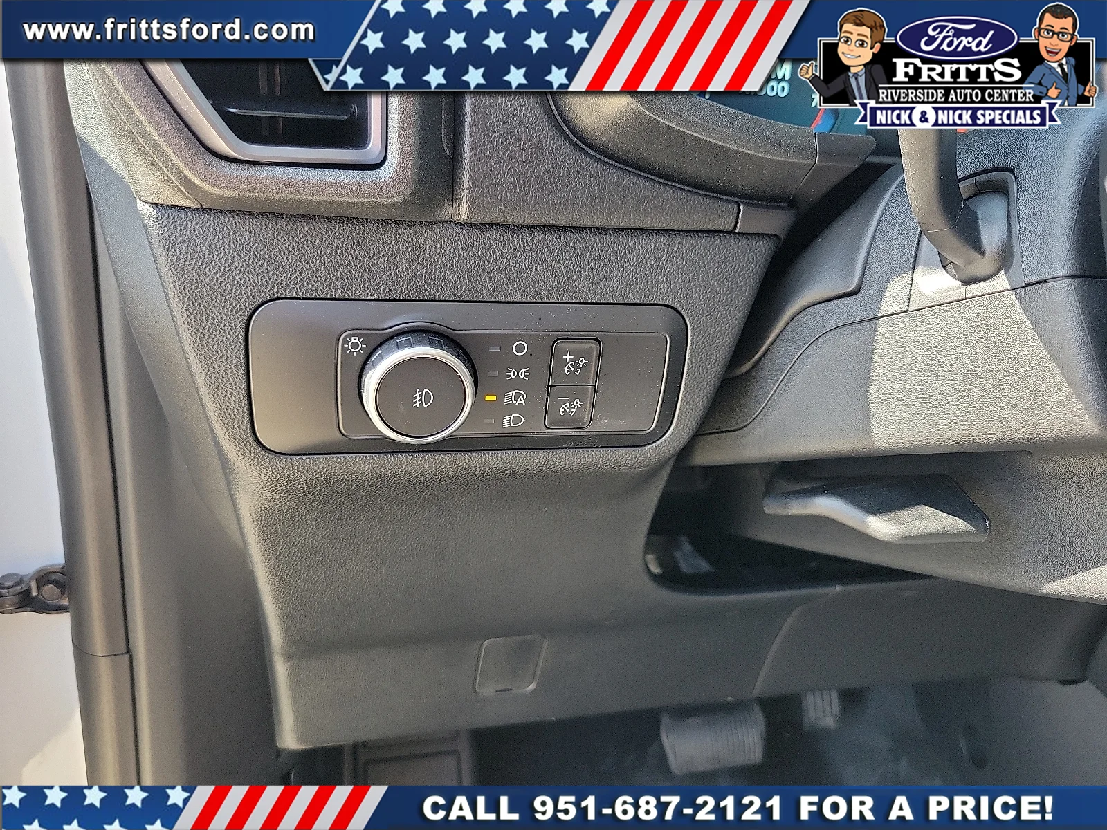 New 2026 Oxford White Ford Badlands® image 12
