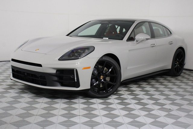 2026 Porsche Panamera 