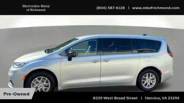 Used 2024 Silver Chrysler Touring L image 7