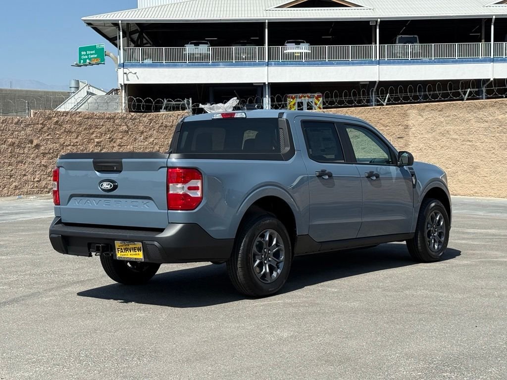 New 2026 Azure Gray Metallic Tri-Coat Ford XLT image 3