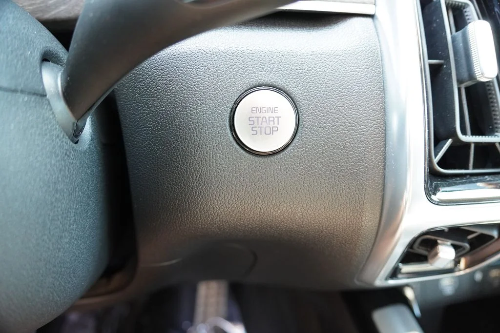 Used 2023 Glacial White Pearl Kia X-Line SX Prestige image 35