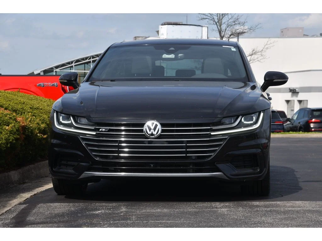 Used 2020 Deep Black Pearl Volkswagen SEL Premium R-Line image 8
