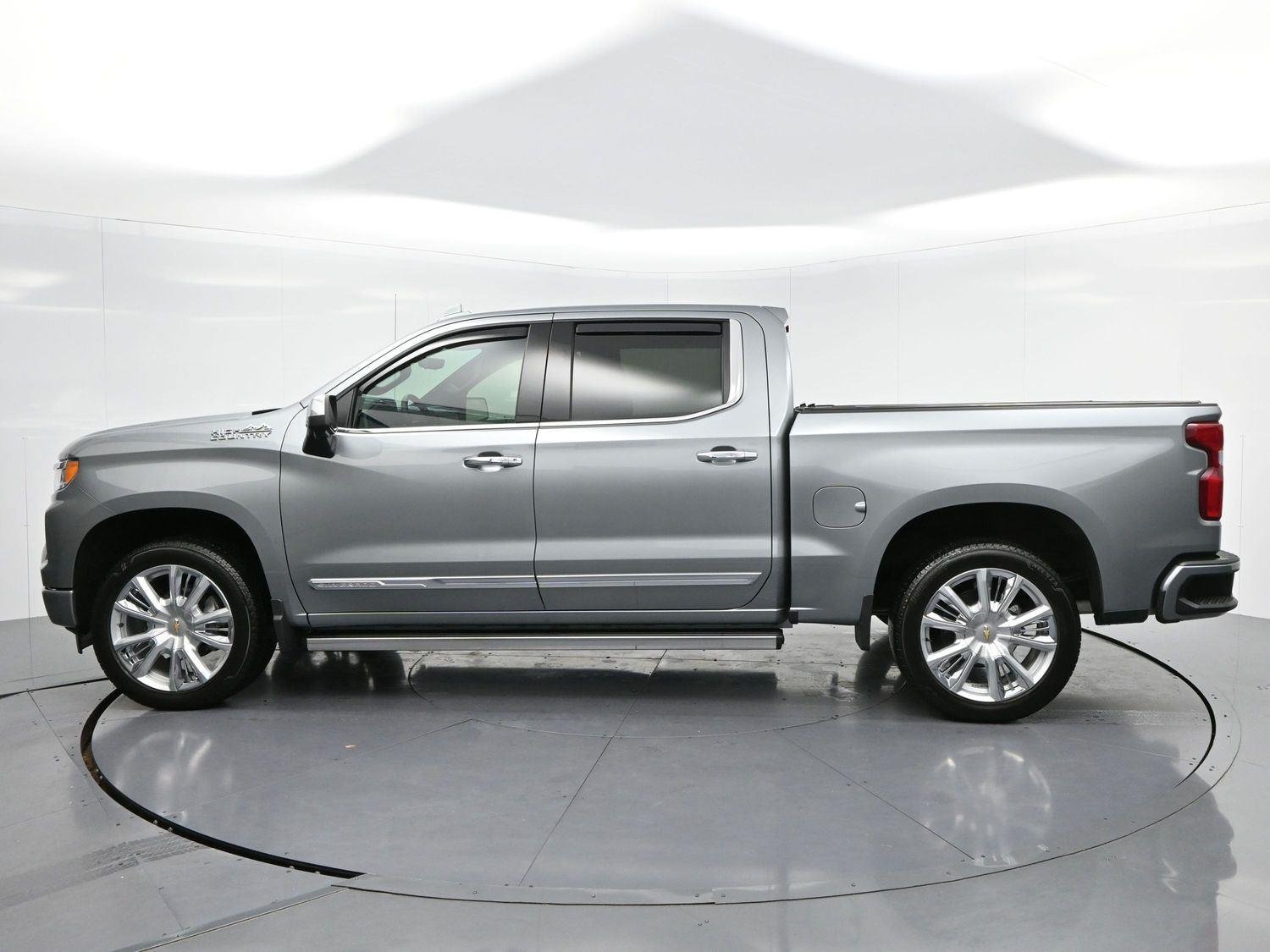 Used 2026 Sterling Gray Metallic Chevrolet High Country image 4