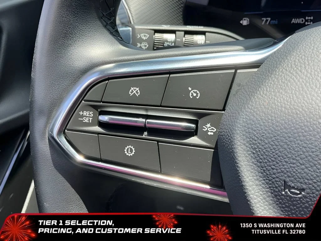 Used 2025 Mosaic Black Metallic Chevrolet LT image 28