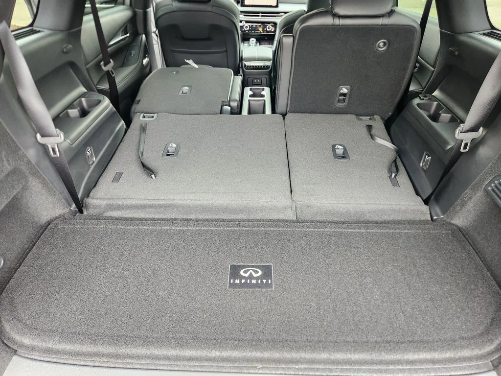 New 2027 2T GRPT SHDW INFINITI Sport AWD image 15