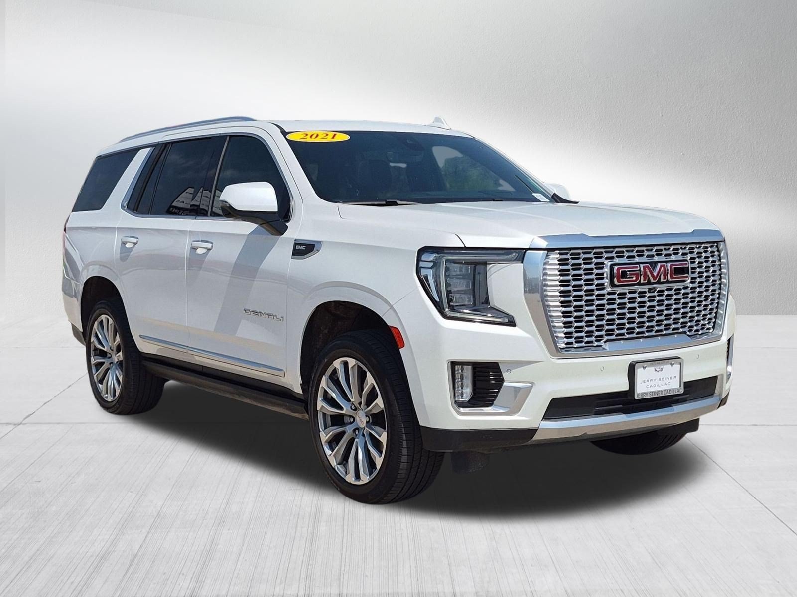Used 2021 WHITE FROST TRICOAT GMC Denali image 7