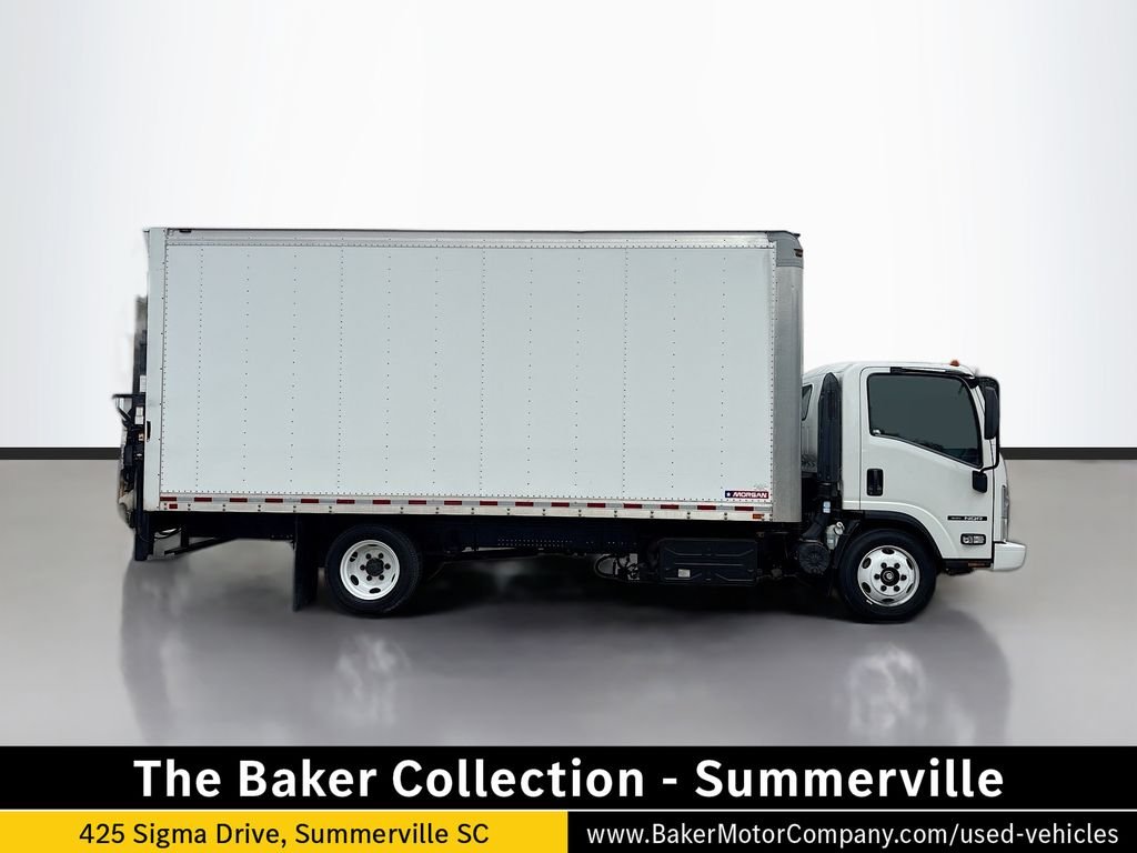 Used 2019 White Isuzu 18