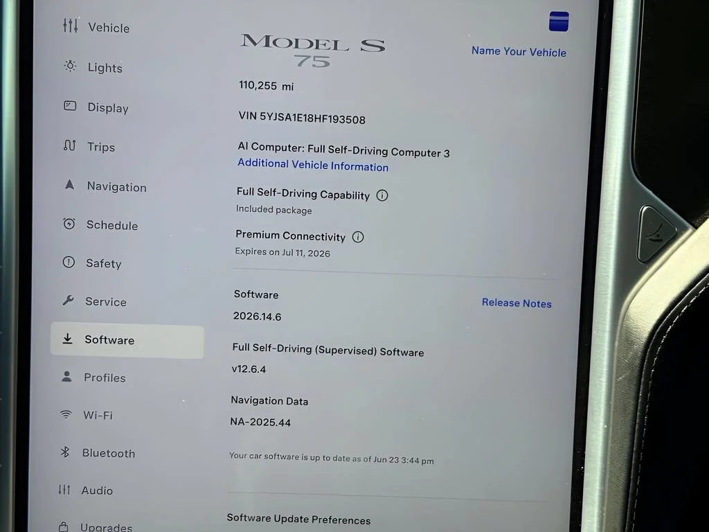 Used 2017  Tesla 75 image 14