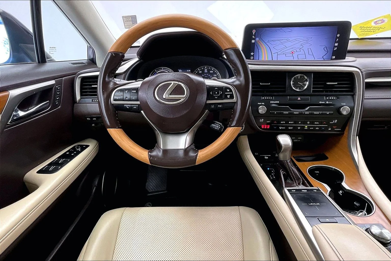 Used 2020 Nightfall Mica Lexus RX 450h image 4