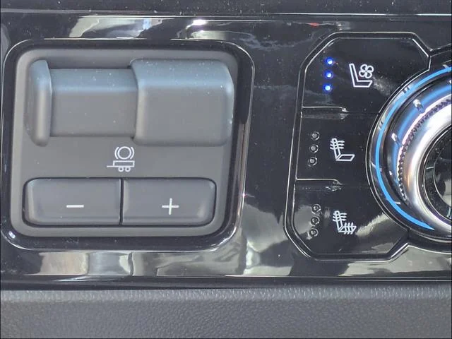 2026 GMC Sierra 1500 SLT - Photo 27