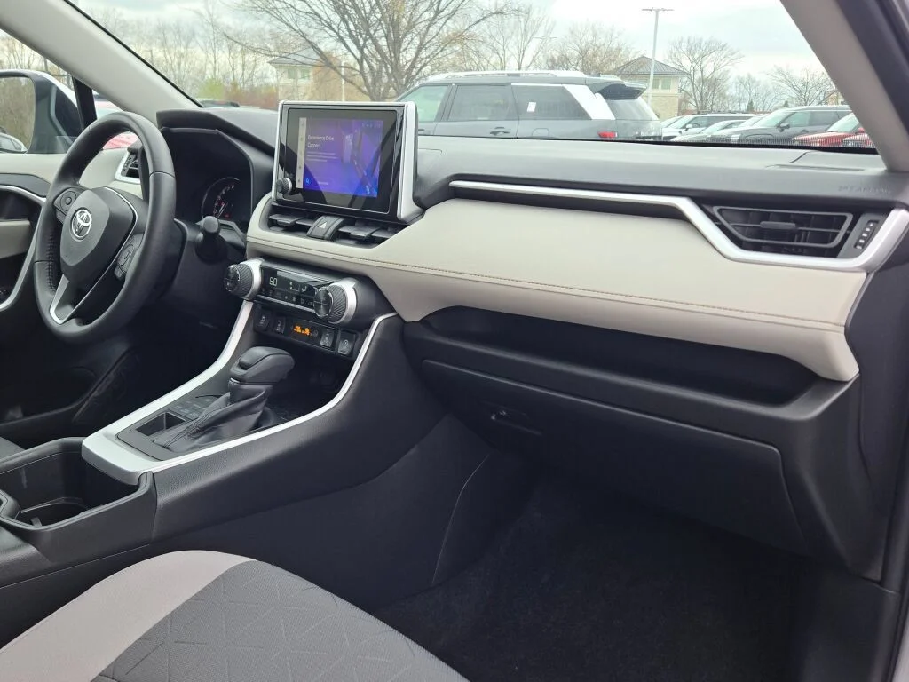 Used 2023 Silver Toyota XLE image 7