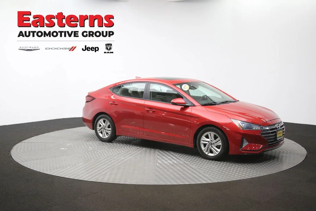 Used 2019 Red Hyundai Value Edition image 48