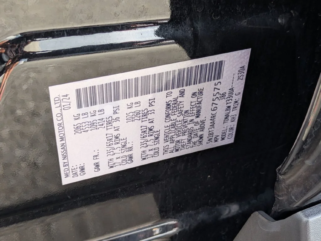 Used 2024 Black Nissan S image 27