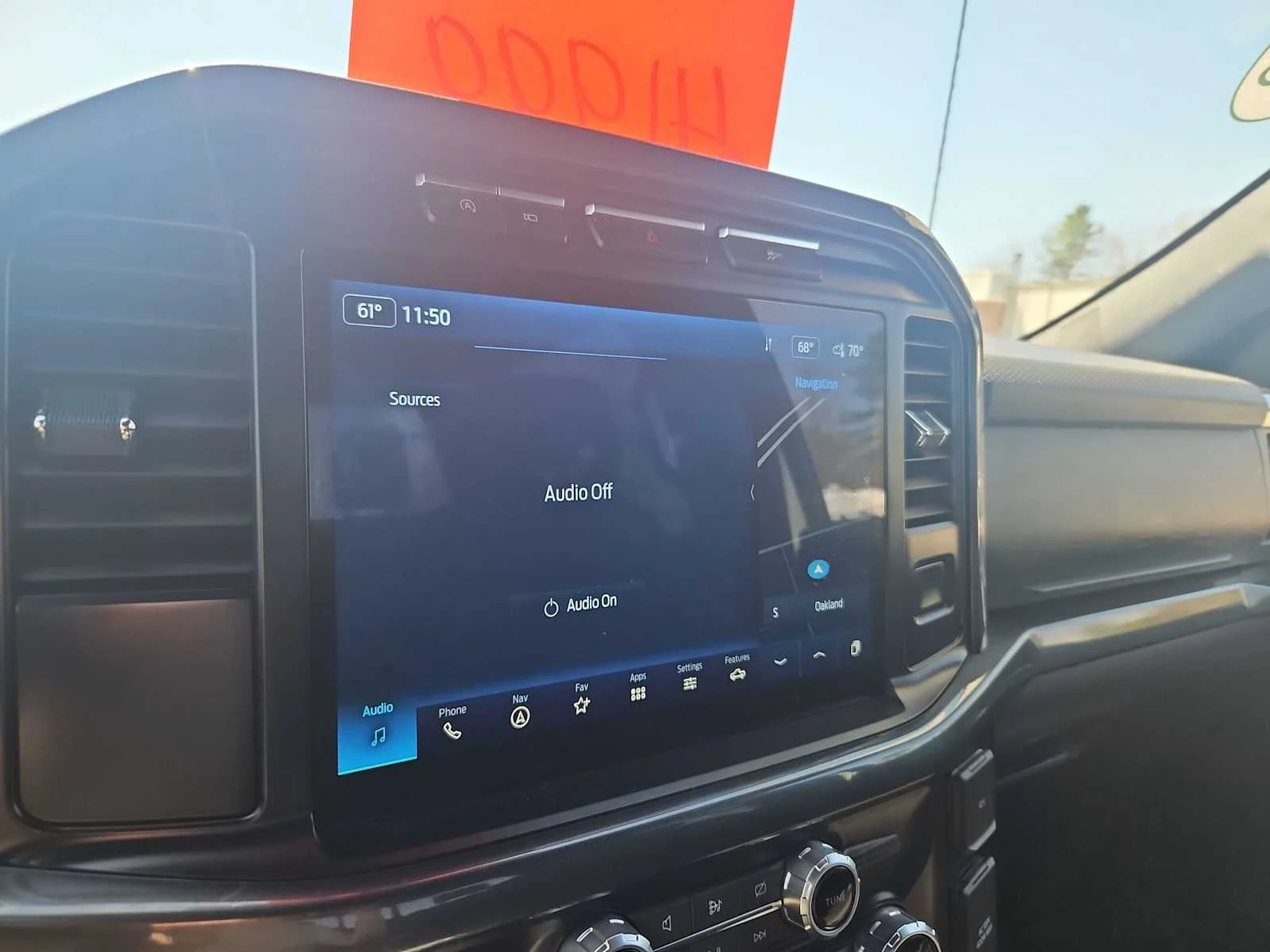 Used 2023 Avalanche Gray Ford XLT image 20