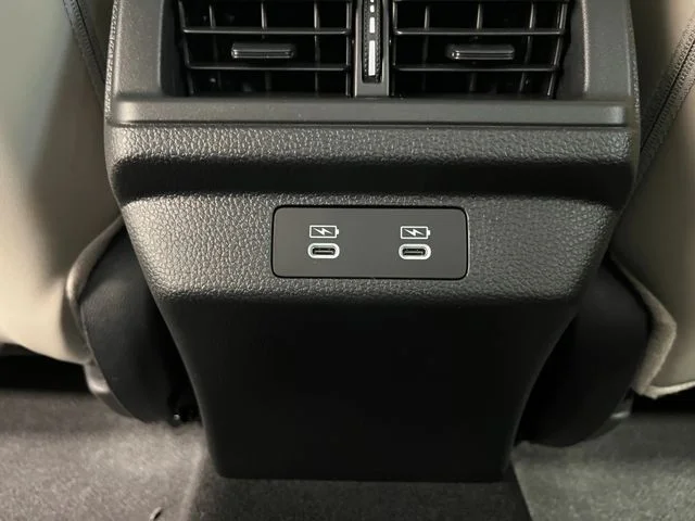 New 2026 Platinum White Pearl Honda Touring image 24