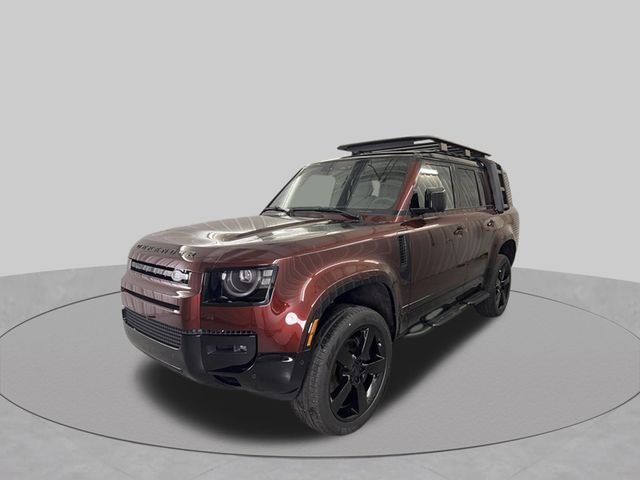2026 Land Rover Defender 130 X-Dynamic SE