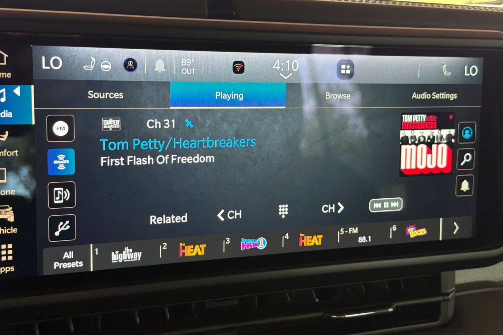 2024 Jeep Wrangler 4-Door Sahara - Photo 26