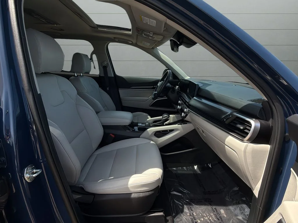 Certified Used 2024 Black Kia S image 13