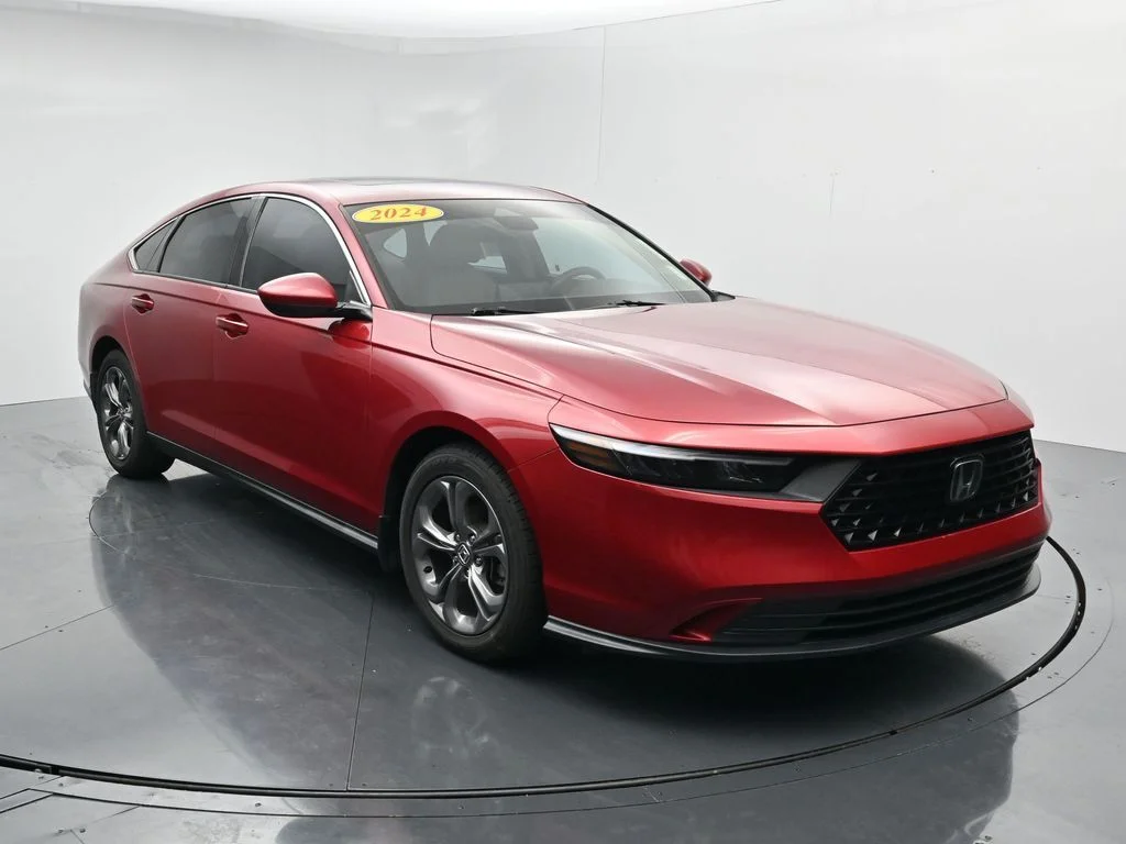 Used 2024  Honda EX image 1